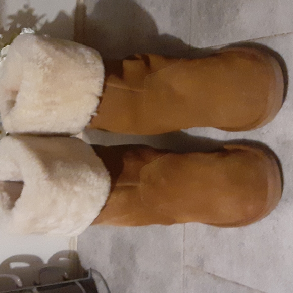 UGG  boots  size  6 - Picture 3 of 5
